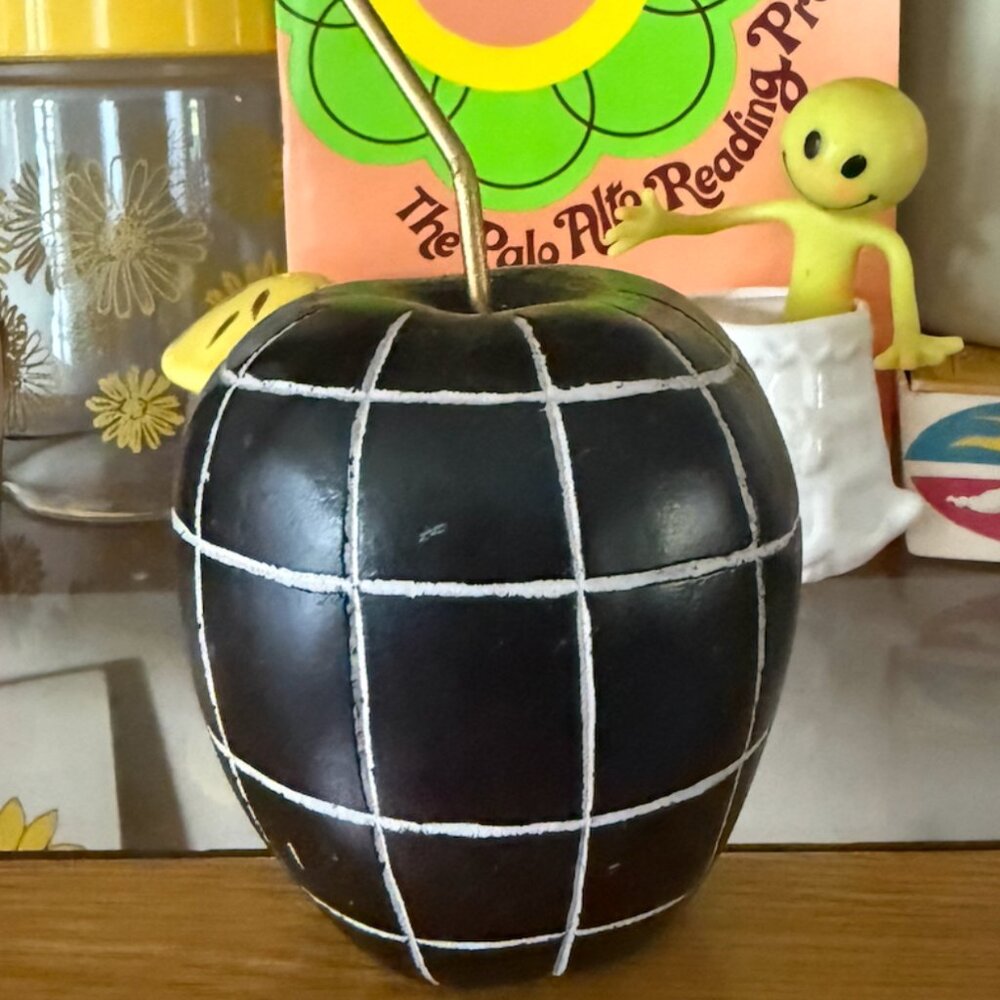 Black White Criss Cross Patterned Apple Figurine Paperweight with Brass Stem